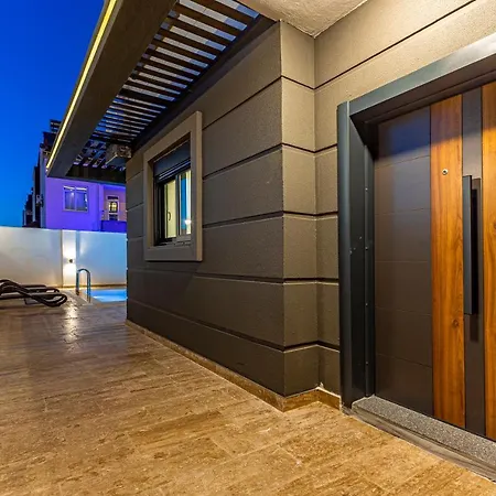 Вилла Palm Private Villas *
