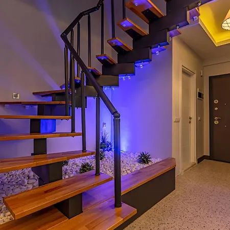 Palm Private Villas