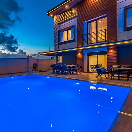Villa Palm Private Villas