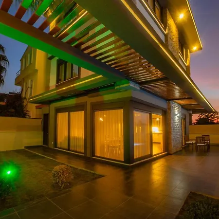 Villa Palm Private Villas